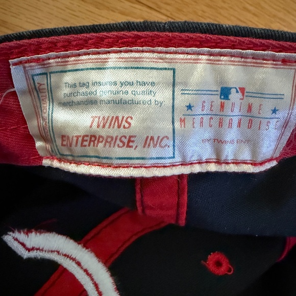 Cincinnati Reds Baseball Hat Cap MLB Genuine Merchandise - Picture 12 of 14